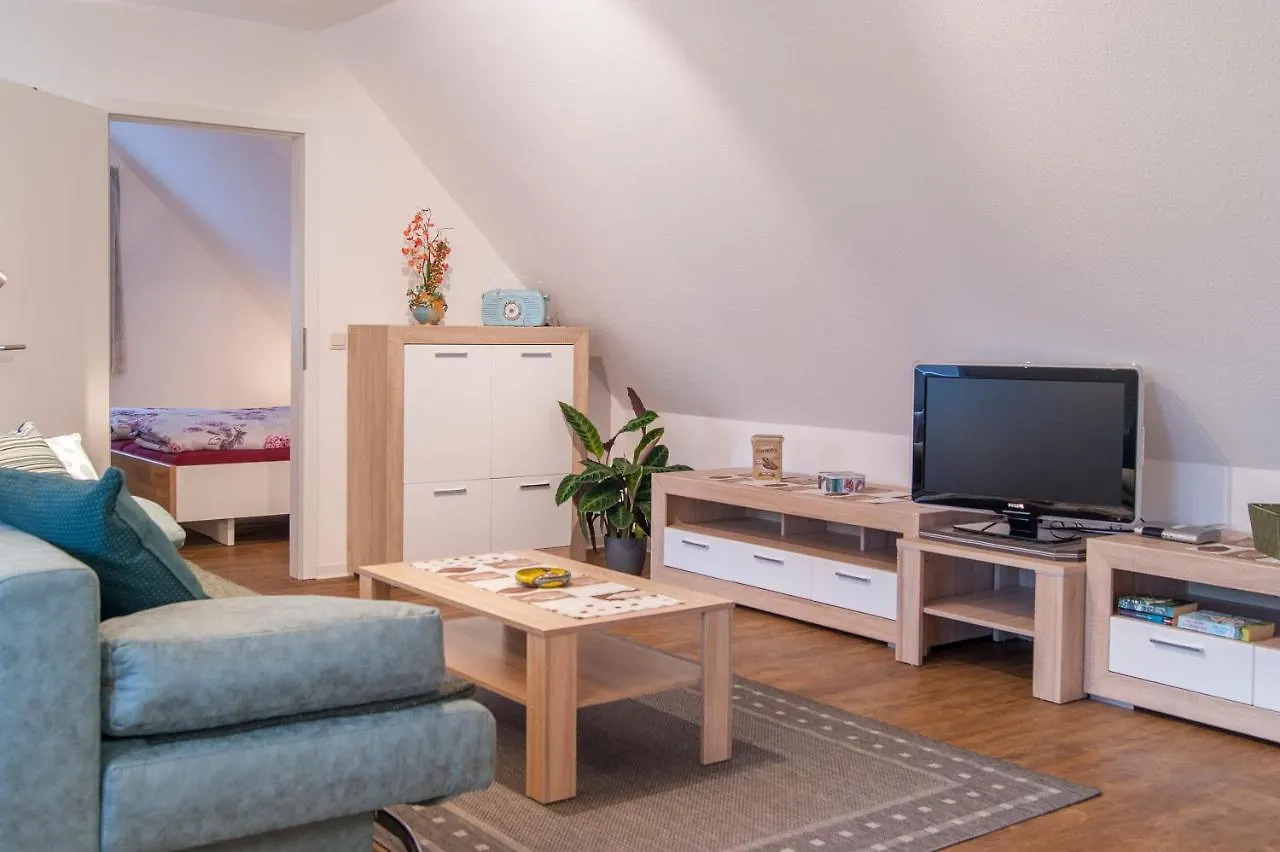 דרזדן Ferienwohnung Am Waldrand