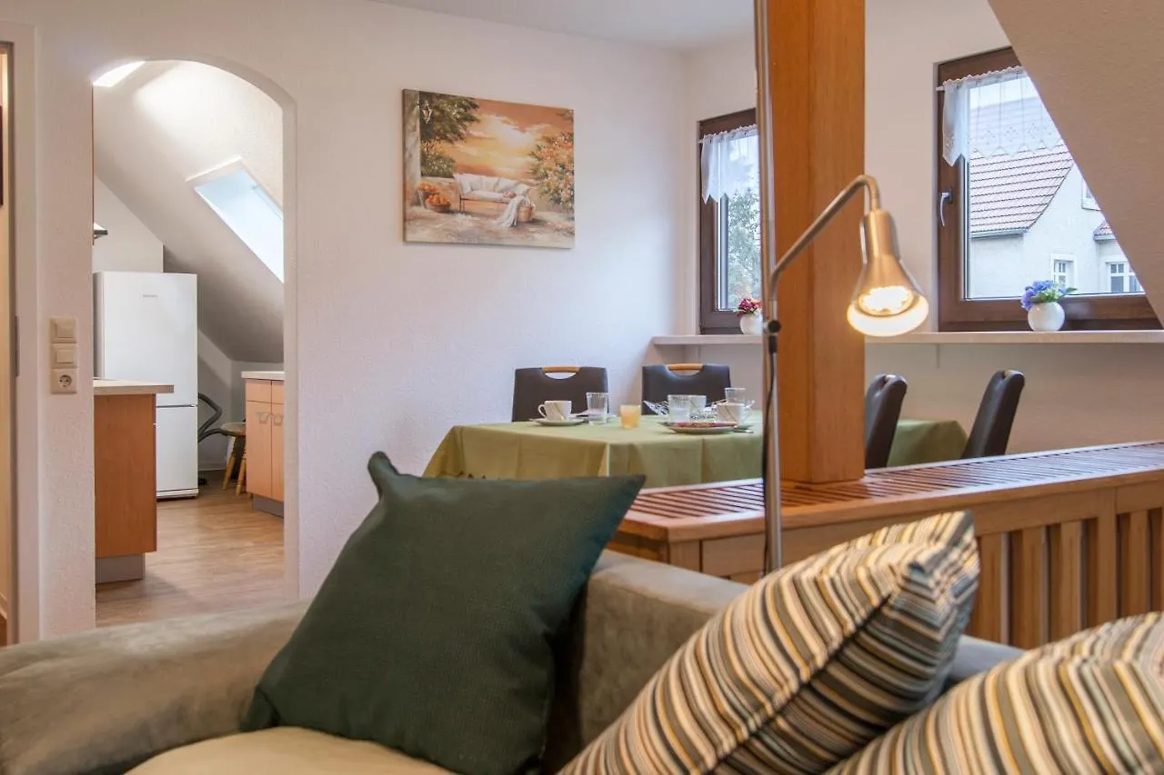 דירה דרזדן Ferienwohnung Am Waldrand